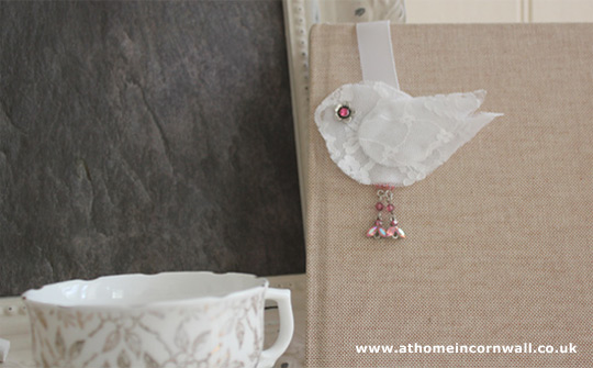 Scented shabby-chic style Bookmark