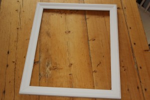 DIY memo board painting the frame