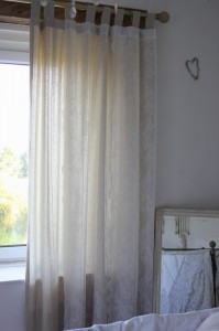 bedroom_curtains00069