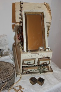 shabby chic jewellery box 00083