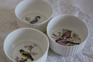 Shabby chic vintage kitchen birds 00504