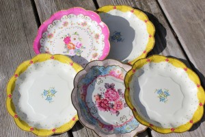 vintage paper plates