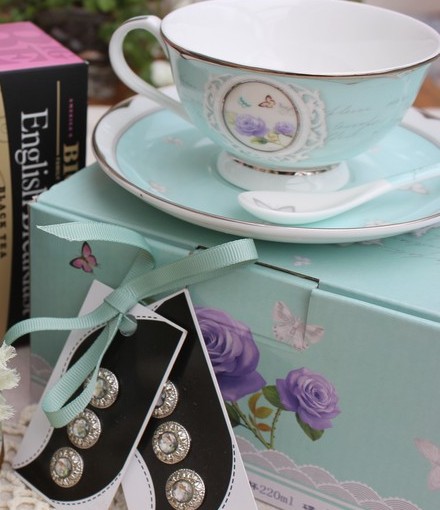 Tea cup exchange – I love it! Take a look at my goodies…