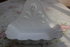 vintage fair enamel soap dish