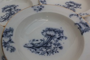 Vintage_blue_china