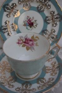 vintage_tea_cups