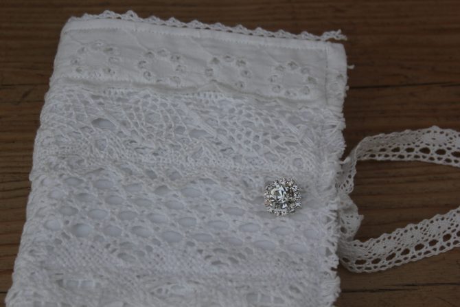 Lacey, shabby Notebook and Needlecase